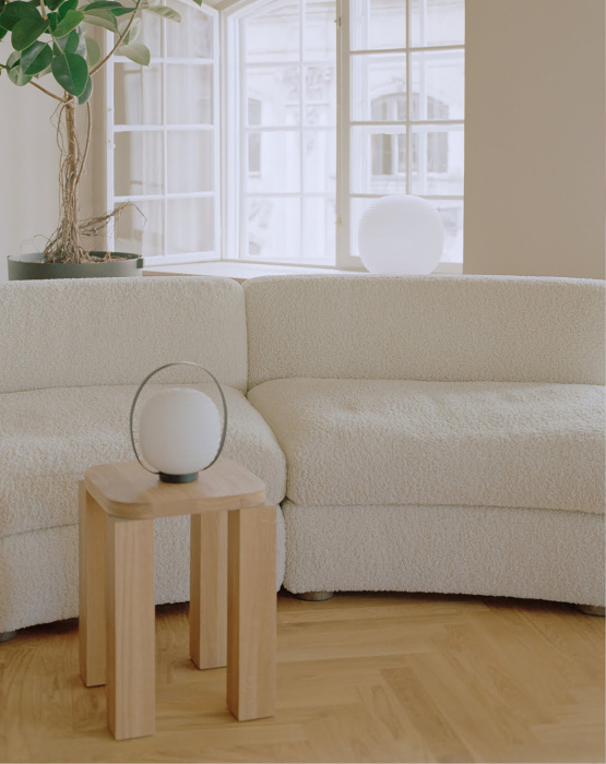 Портативная настольная лампа Lantern Portable Table Lamp, New Works