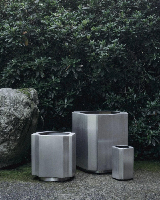 Кашпо Funki Pot, Small – Brushed Aluminium, Louise Roe