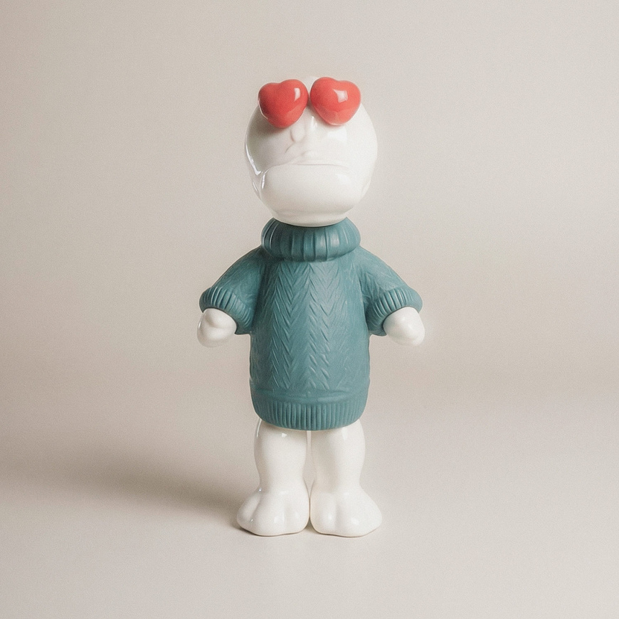 Фарфоровая статуэтка Teal Sweater, Red Situation, Aleksandra Eliseeva