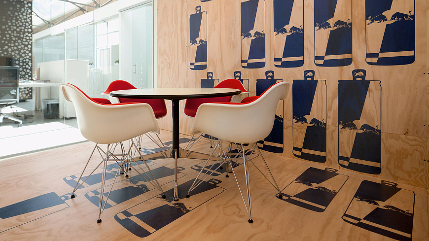 Кресло Eames Plastic Armchair RE DAR, Vitra